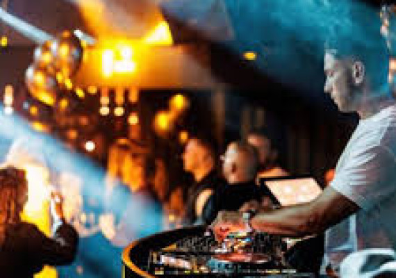 Tequila Club Amsterdam 2.jpg